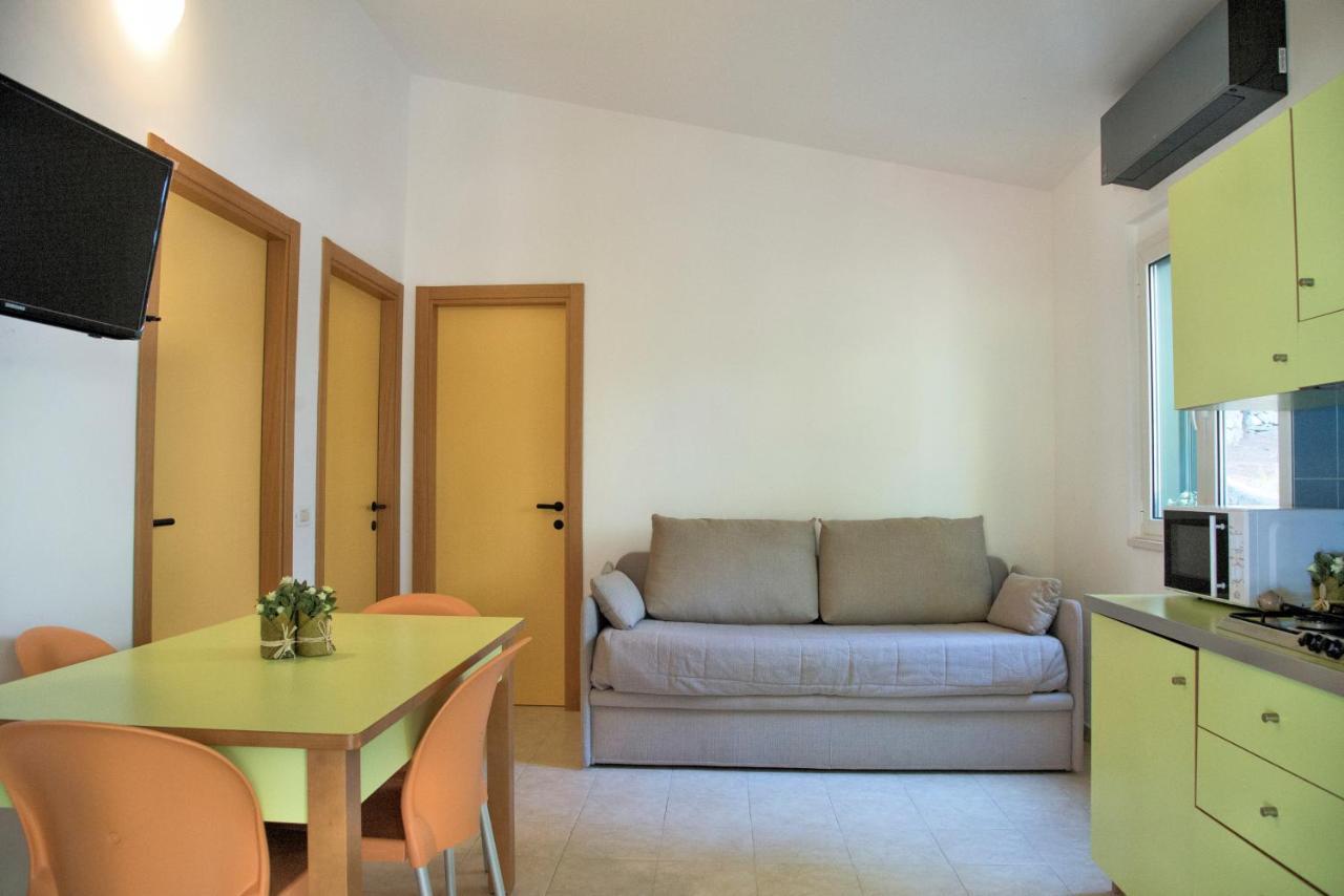 Gattarella Family Resort Puglia - Self Catering Accommodations In The Pinewood Vieste Exterior foto
