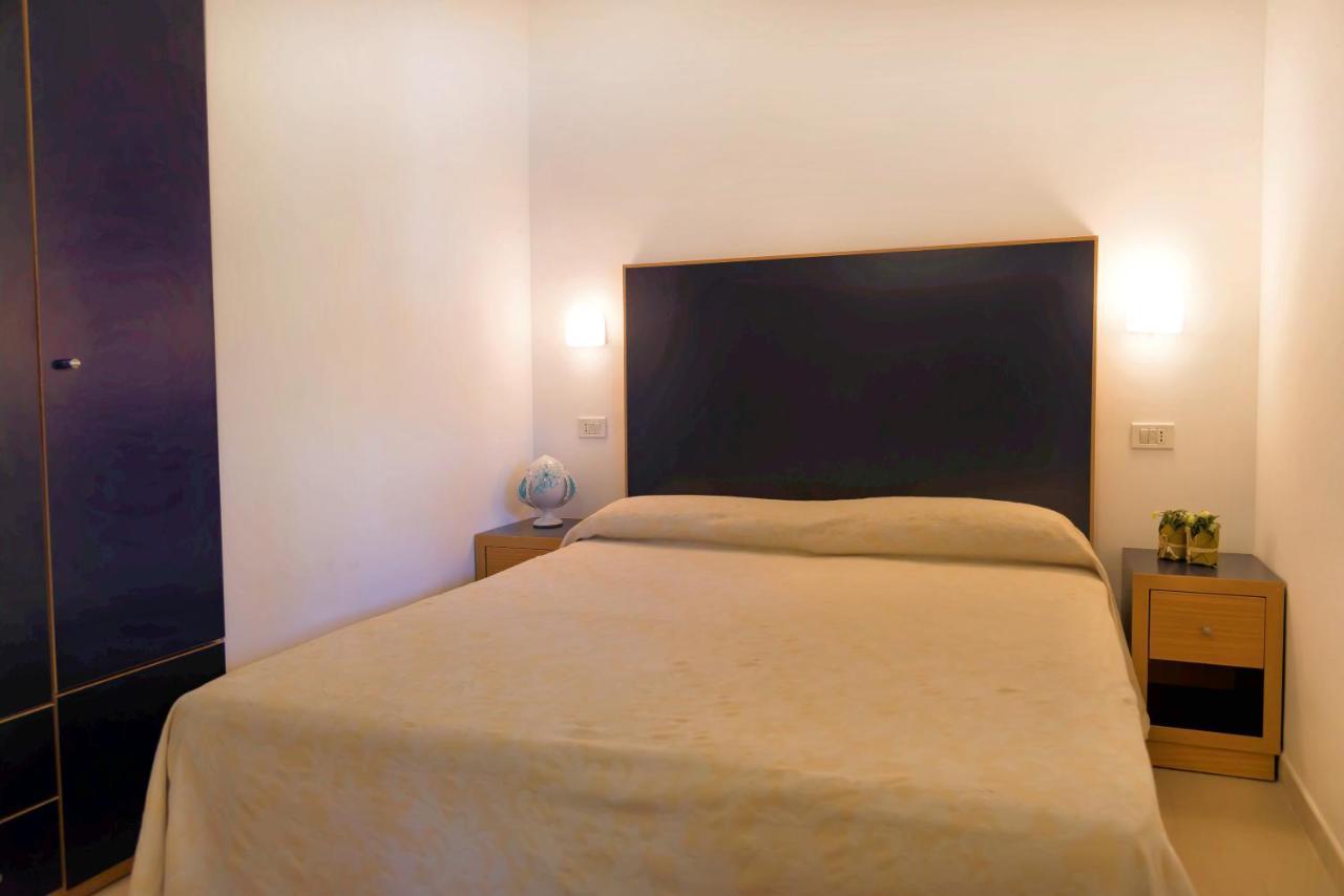 Gattarella Family Resort Puglia - Self Catering Accommodations In The Pinewood Vieste Exterior foto